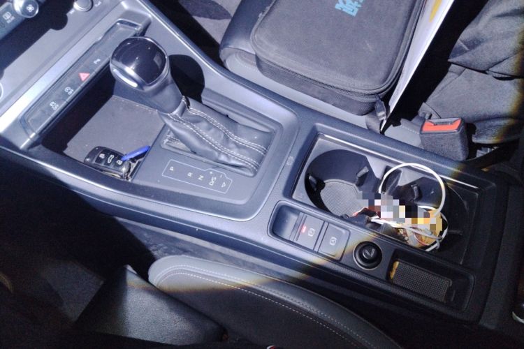 Used Audi Q3 Sportback 2020 40 TFSI Fashion Model Gear Lever