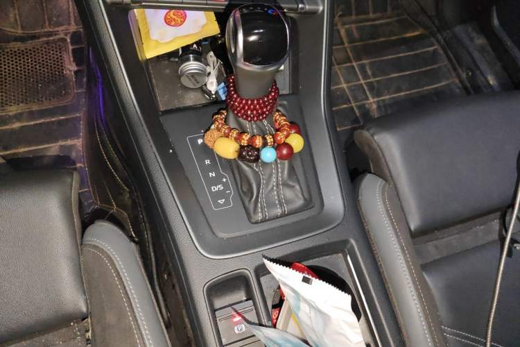 Used Audi Q3 Sportback 2020 40 TFSI Fashion Model Gear Lever