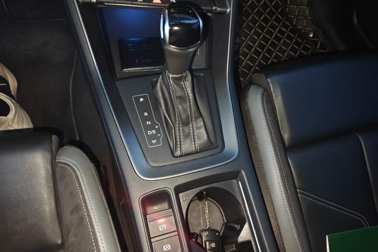 Used Audi Q3 Sportback 2020 40 TFSI Fashion Model Gear Lever