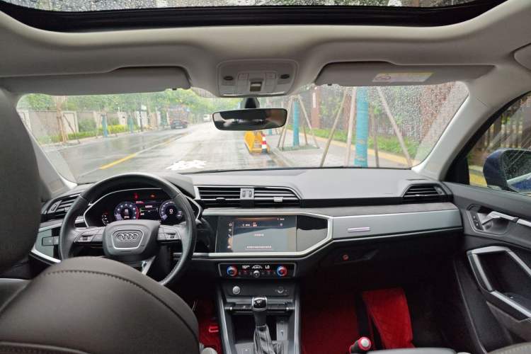 Used Audi Q3 Sportback 2020 40 TFSI Fashion Model Headliner