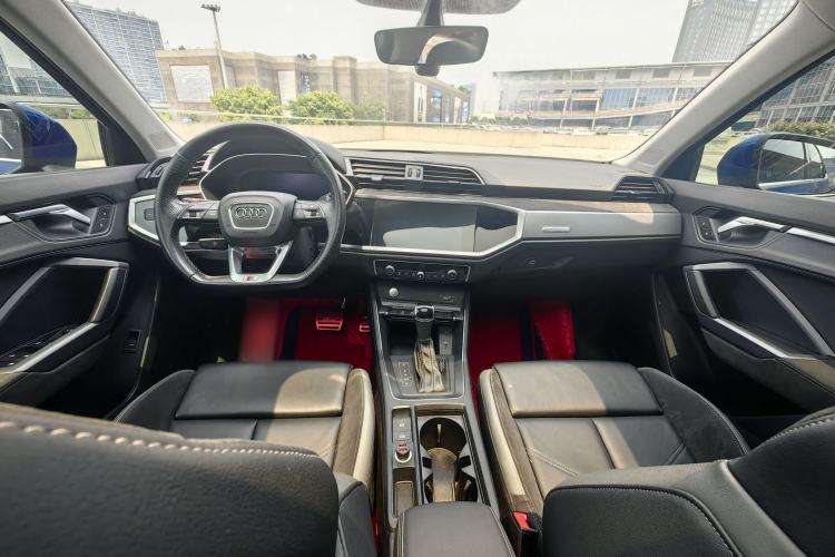 Used Audi Q3 Sportback 2020 40 TFSI Fashion Model Interior 1