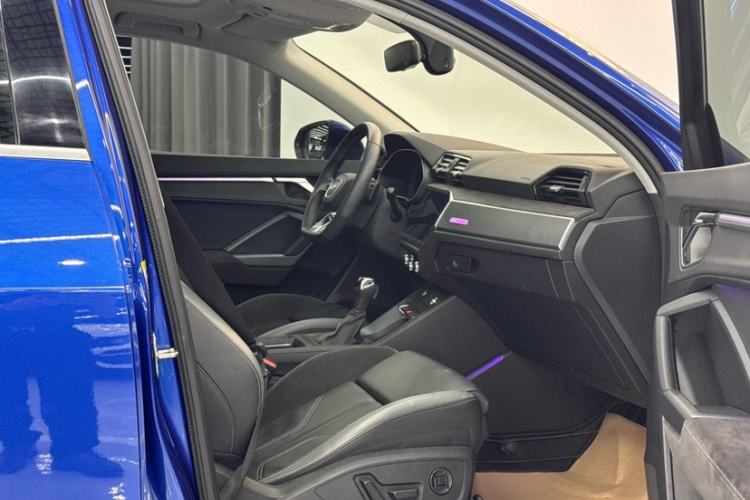 Used Audi Q3 Sportback 2020 40 TFSI Fashion Model Interior 10
