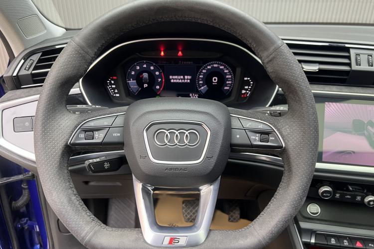 Used Audi Q3 Sportback 2020 40 TFSI Fashion Model Interior 2