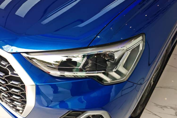 Used Audi Q3 Sportback 2020 40 TFSI Fashion Model Left Front Headlight