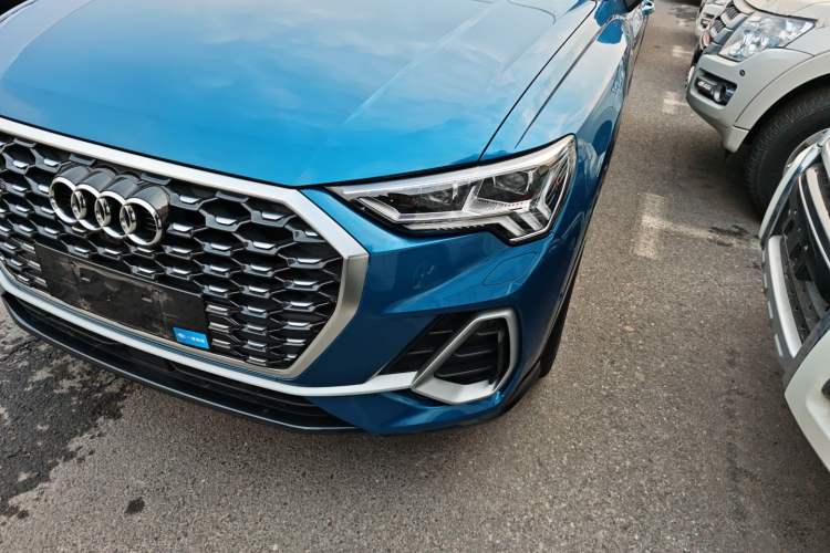Used Audi Q3 Sportback 2020 45 TFSI quattro Luxury Edition Left Front Headlight
