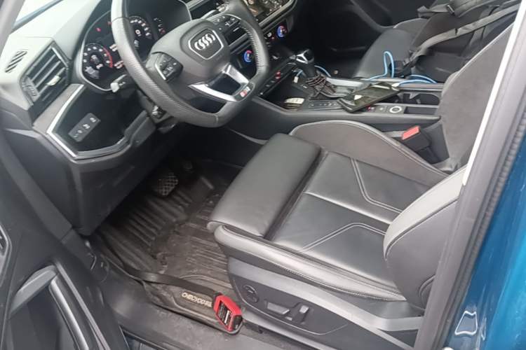 Used Audi Q3 Sportback 2020 40 TFSI Fashion Model Left Front Seat