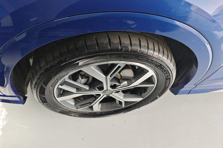 Used Audi Q3 Sportback 2020 40 TFSI Fashion Model Left Front Wheel Hub