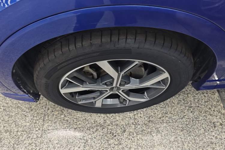 Used Audi Q3 Sportback 2020 40 TFSI Fashion Model Left Front Wheel Hub