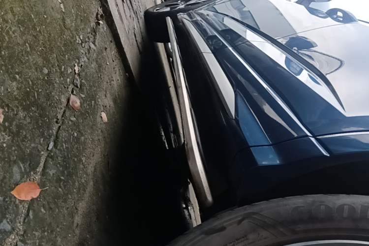 Used Audi Q3 Sportback 2020 40 TFSI Fashion Model Left Side Sill