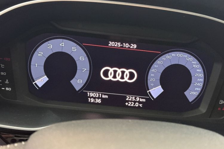 Used Audi Q3 Sportback 2020 40 TFSI Fashion Model Odometer Close Up
