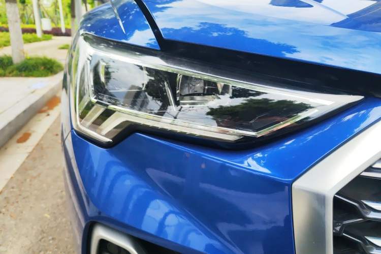 Used Audi Q3 Sportback 2020 40 TFSI Fashion Model Right Front Headlight