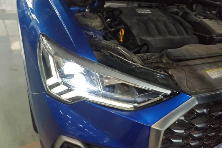 Used Audi Q3 Sportback 2020 40 TFSI Fashion Model Right Front Headlight