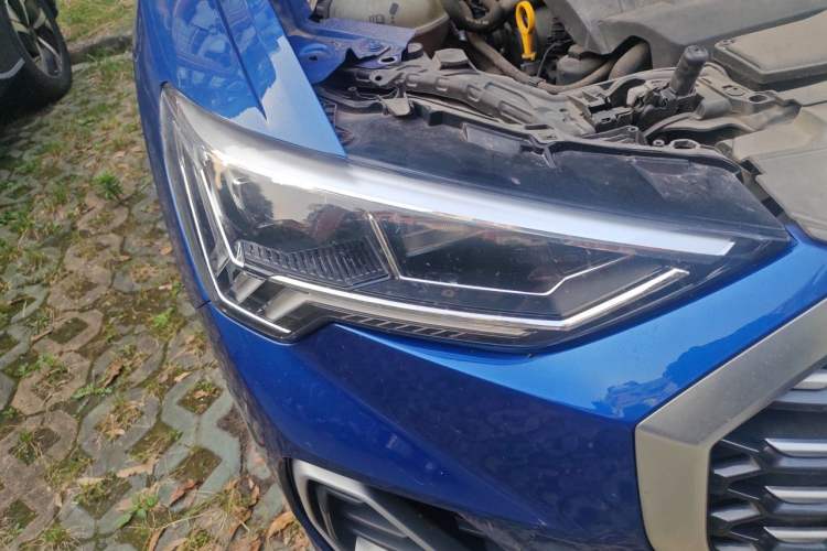 Used Audi Q3 Sportback 2020 40 TFSI Fashion Model Right Front Headlight