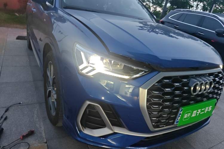 Used Audi Q3 Sportback 2020 40 TFSI Fashion Model Right Front Headlight