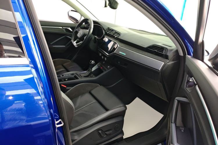 Used Audi Q3 Sportback 2020 40 TFSI Fashion Model Right Front Seat