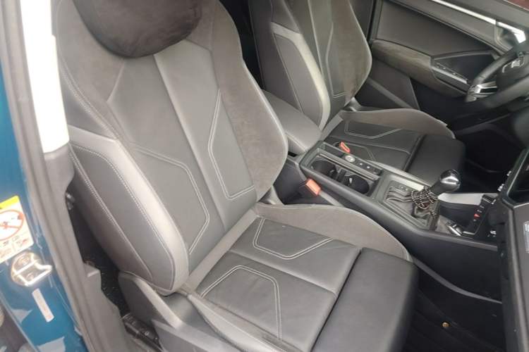 Used Audi Q3 Sportback 2020 40 TFSI Fashion Model Right Front Seat