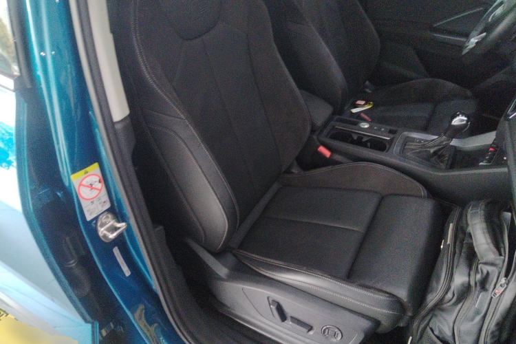 Used Audi Q3 Sportback 2020 45 TFSI quattro Luxury Edition Right Front Seat