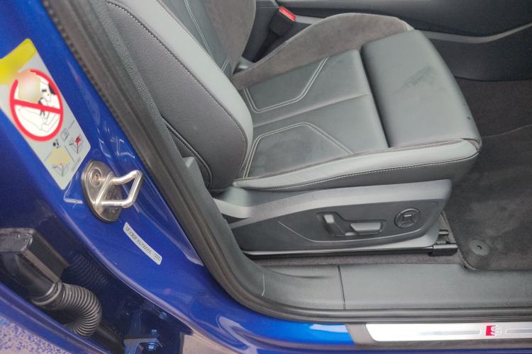 Used Audi Q3 Sportback 2020 40 TFSI Fashion Model Right Front Seat