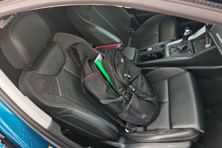 Used Audi Q3 Sportback 2020 45 TFSI quattro Luxury Edition Right Front Seat