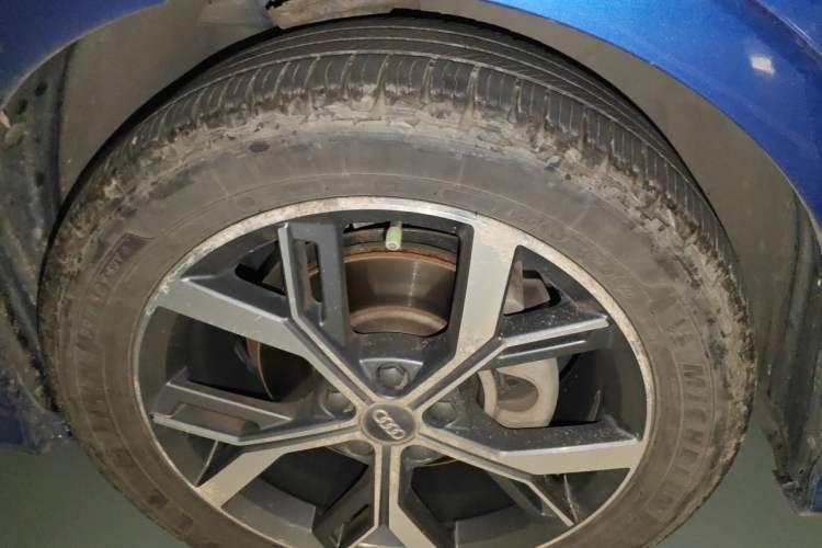 Used Audi Q3 Sportback 2020 40 TFSI Fashion Model Right Front Wheel Hub