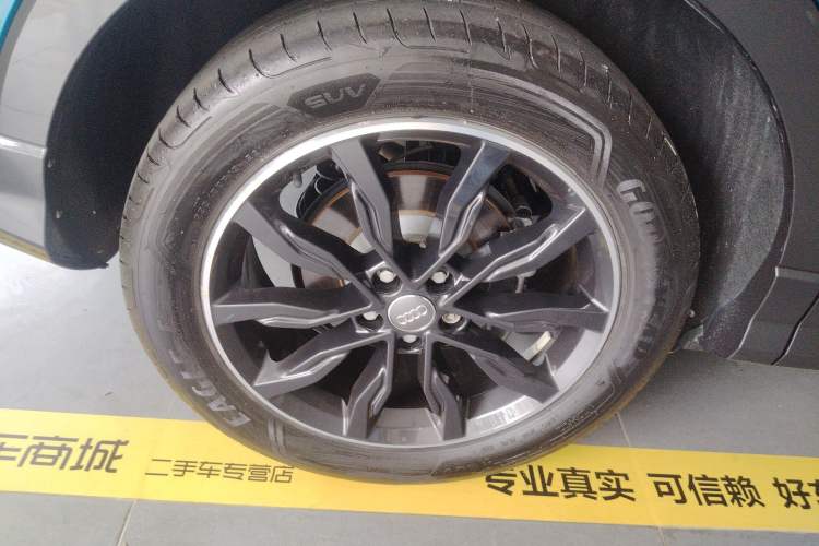 Used Audi Q3 Sportback 2020 45 TFSI quattro Luxury Edition Right Rear Wheel Hub