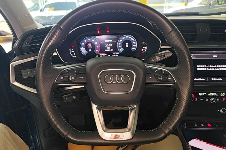 Used Audi Q3 Sportback 2020 40 TFSI Fashion Model Steering Wheel