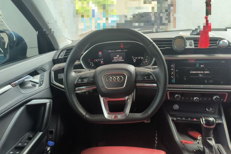 Used Audi Q3 Sportback 2020 45 TFSI quattro Luxury Edition Steering Wheel