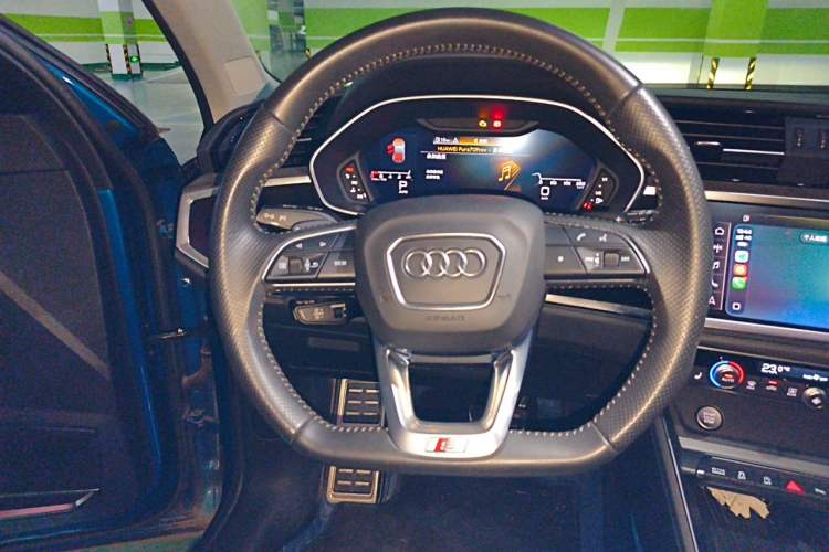 Used Audi Q3 Sportback 2020 45 TFSI quattro Luxury Edition Steering Wheel