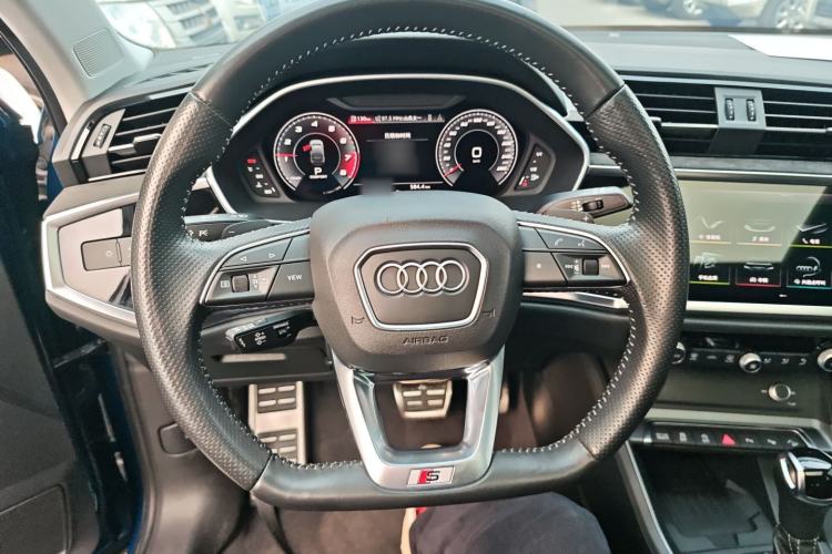 Used Audi Q3 Sportback 2020 45 TFSI quattro Luxury Edition Steering Wheel
