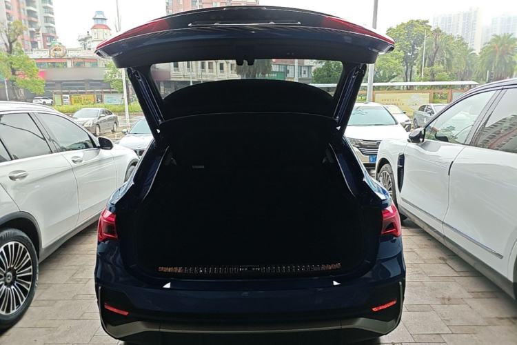Used Audi Q3 Sportback 2020 40 TFSI Fashion Model Trunk