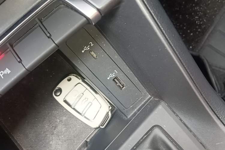 Used Audi Q3 Sportback 2020 40 TFSI Fashion Model Vehicle Key