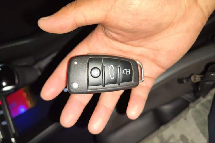 Used Audi Q3 Sportback 2020 40 TFSI Fashion Model Vehicle Key