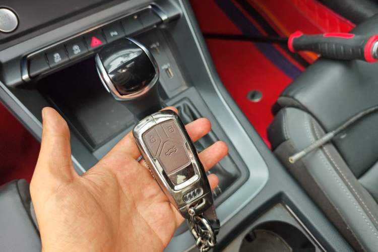 Used Audi Q3 Sportback 2020 40 TFSI Fashion Model Vehicle Key