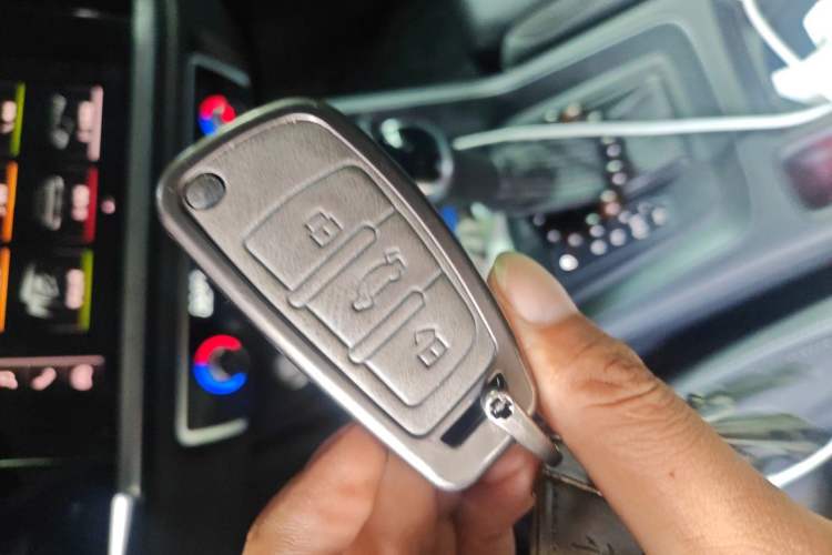Used Audi Q3 Sportback 2020 40 TFSI Fashion Model Vehicle Key