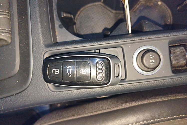 Used Audi Q3 Sportback 2020 45 TFSI quattro Luxury Edition Vehicle Key