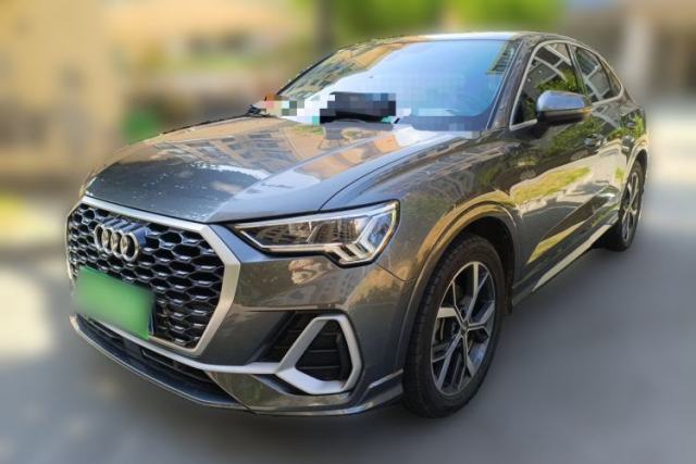 Ojetý Audi Q3 Sportback 2020 40 TFSI Fashion Model