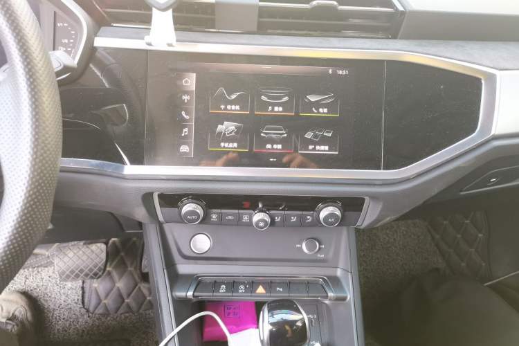 Used Audi Q3 Sportback 2020 40 TFSI Fashion Model Audio And AC Panel