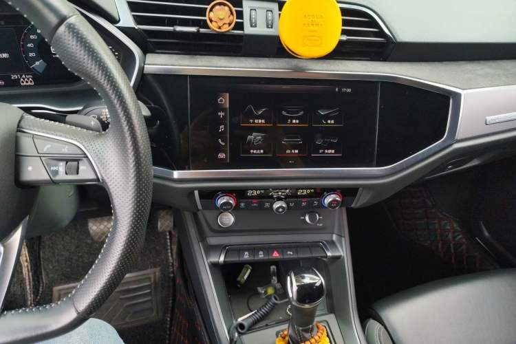 Used Audi Q3 Sportback 2020 40 TFSI Fashion Model Audio And AC Panel