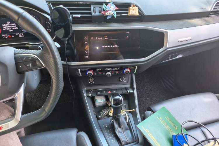 Used Audi Q3 Sportback 2020 40 TFSI Fashion Model Audio And AC Panel