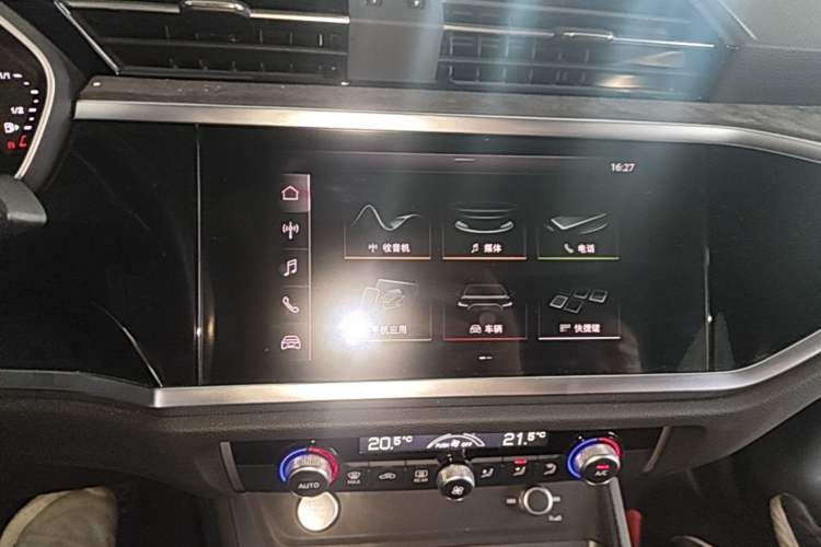 Used Audi Q3 Sportback 2020 40 TFSI Fashion Model Audio And AC Panel