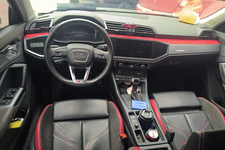Used Audi Q3 Sportback 2020 35 TFSI Ambition Edition Center Console