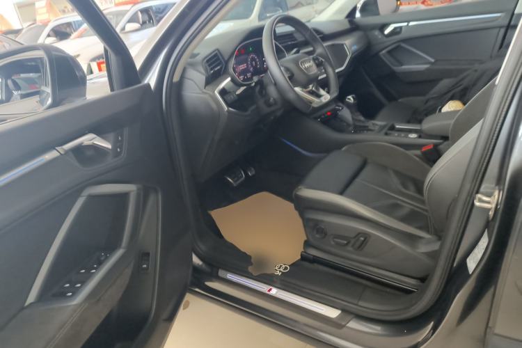 Used Audi Q3 Sportback 2020 40 TFSI Fashion Model Driver Seat