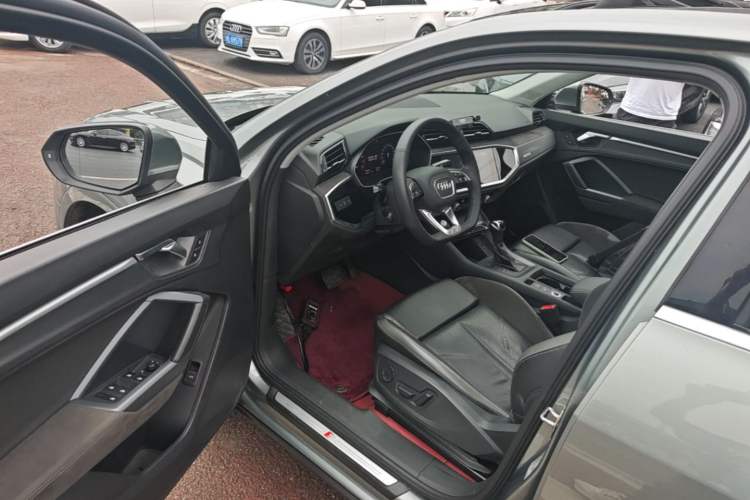 Used Audi Q3 Sportback 2020 40 TFSI Fashion Model Driver Seat