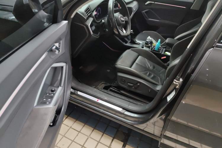 Used Audi Q3 Sportback 2020 40 TFSI Fashion Model Driver Seat