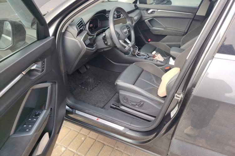 Used Audi Q3 Sportback 2020 40 TFSI Fashion Model Driver Seat