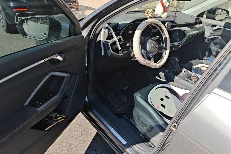 Used Audi Q3 Sportback 2020 40 TFSI Fashion Model Driver Seat