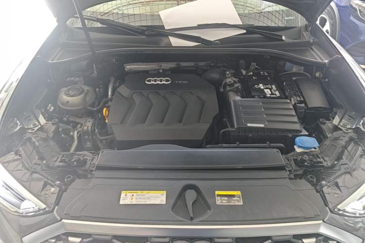 Used Audi Q3 Sportback 2020 40 TFSI Fashion Model Engine Bay