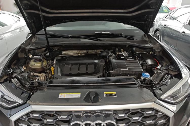 Used Audi Q3 Sportback 2020 40 TFSI Fashion Model Engine Bay