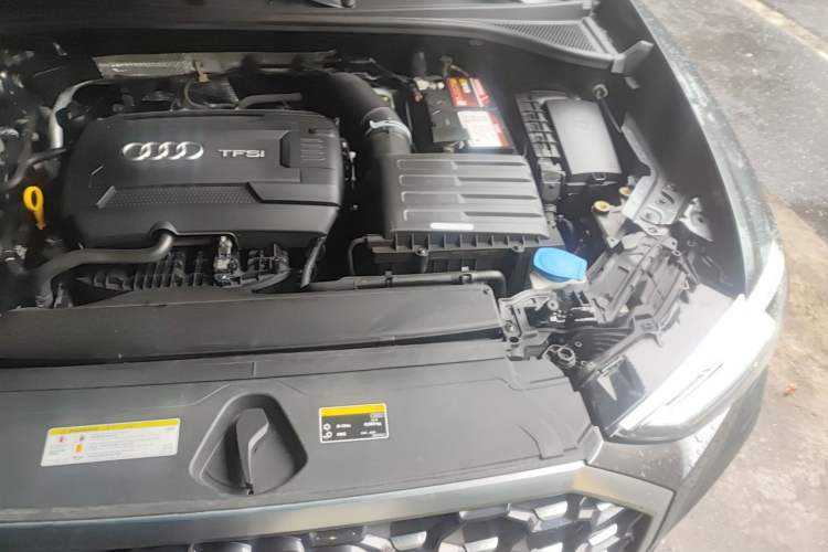 Used Audi Q3 Sportback 2020 45 TFSI quattro Fashion Edition Engine Bay Left