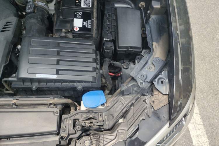 Used Audi Q3 Sportback 2020 40 TFSI Fashion Model Engine Bay Left